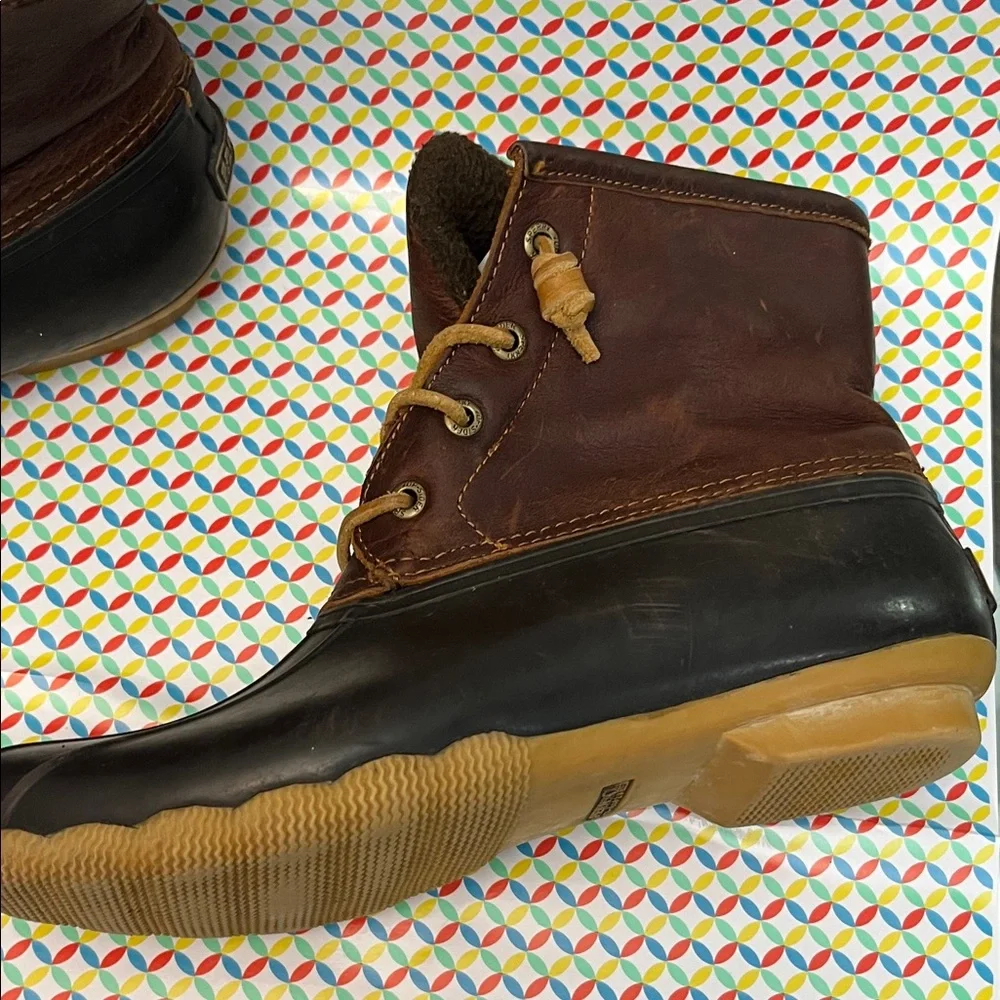 Sperry Brown and Black Duck Boots - Picture 10 of 12